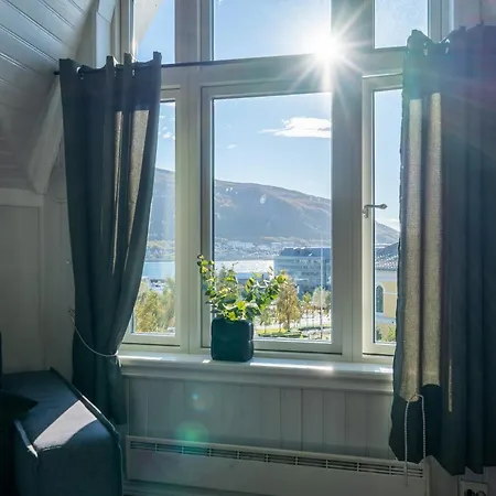 Enter Tromso - Exclusive Apartments Exterior photo